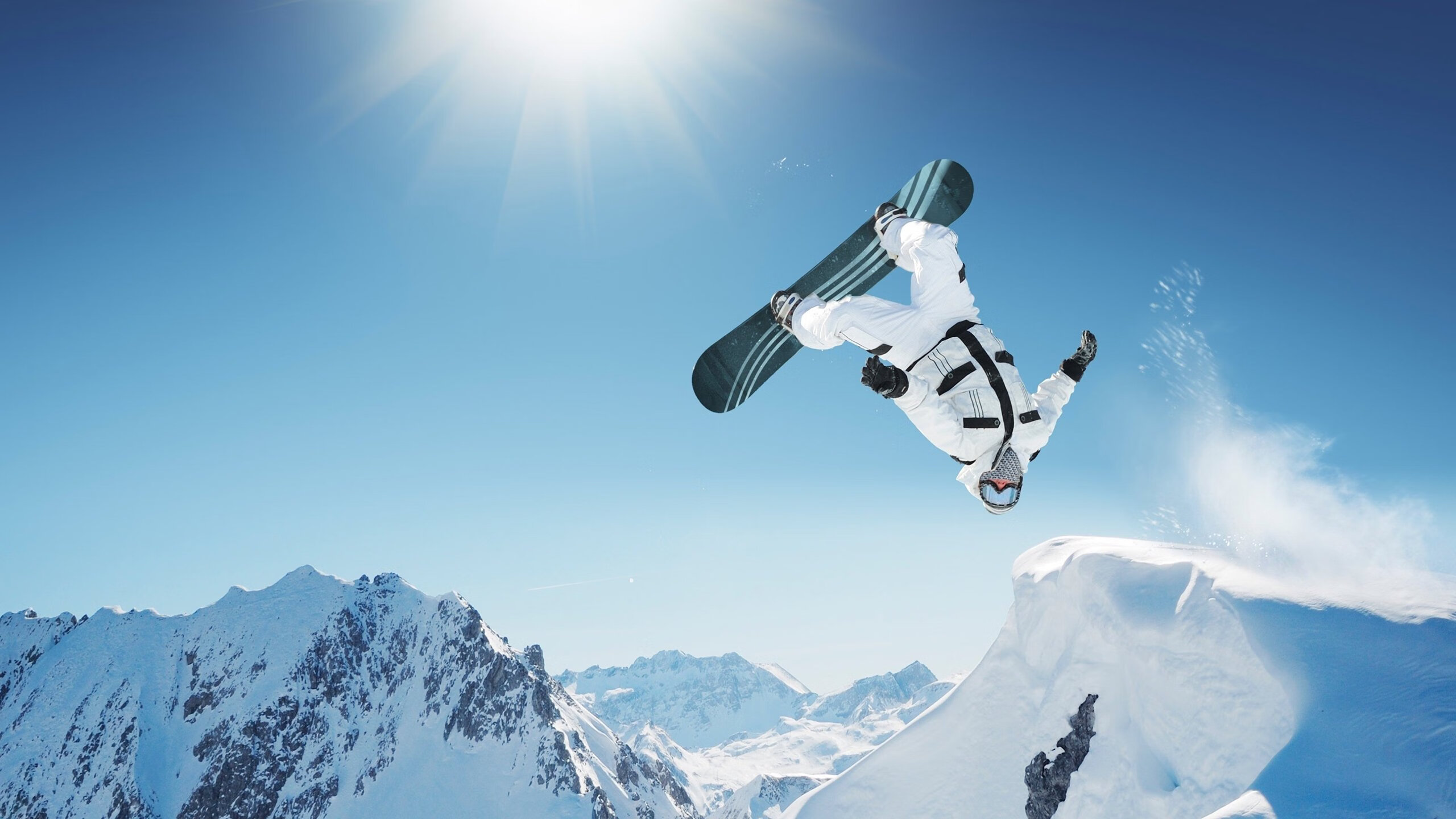 当76人遇见新疆队，拉梅洛·鲍尔的完美演出如何跨越篮球世界的边界