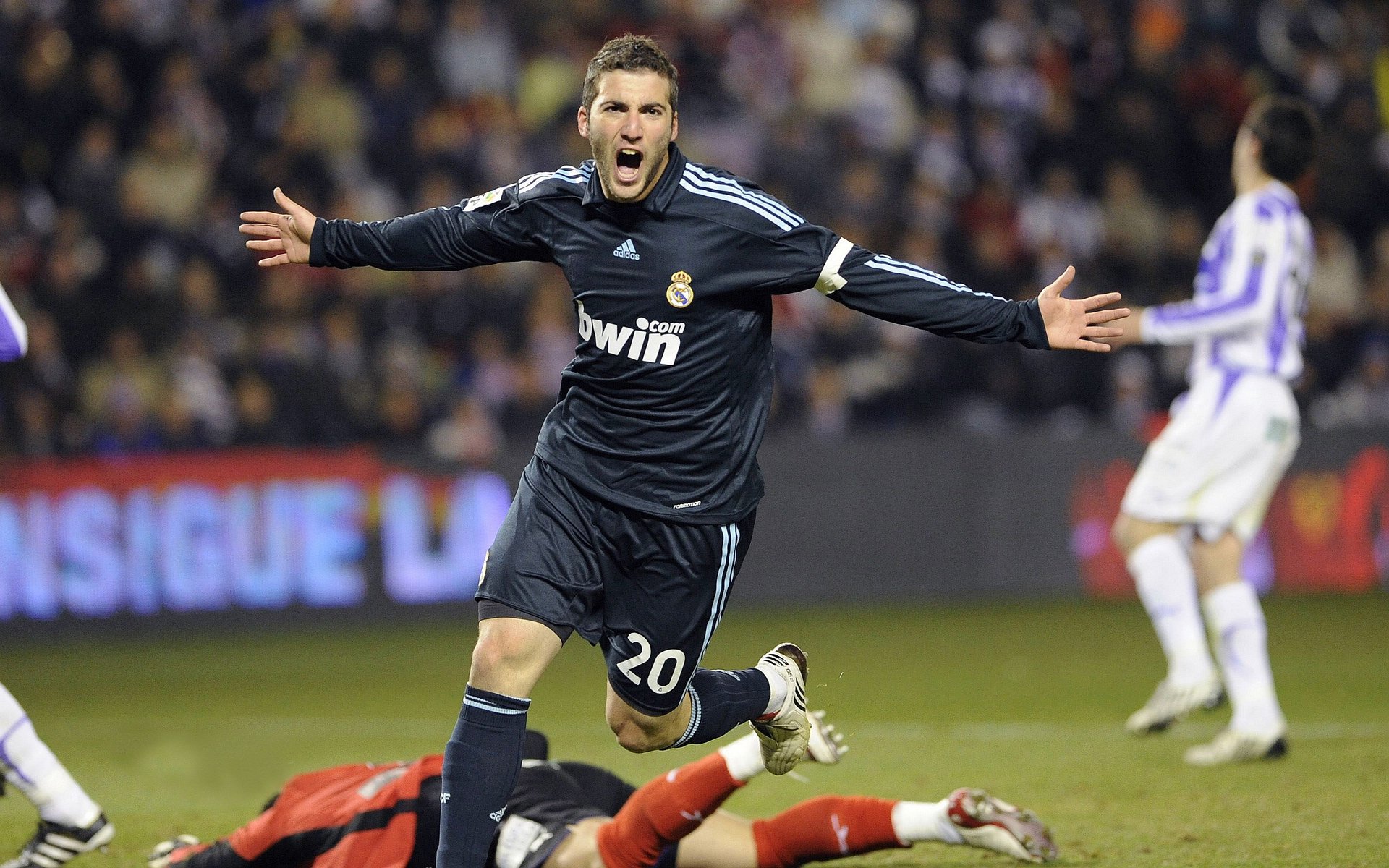 从阿尔及利亚到伯纳乌，福登如何成为皇马翻盘奇迹中的关键先生